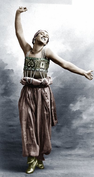 Vaslav Nijinsky im Kostüm für Scheherazade von A. Bert