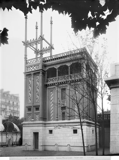 Phönizisches Haus, Weltausstellung, Paris, 1889 von Adolphe Giraudon