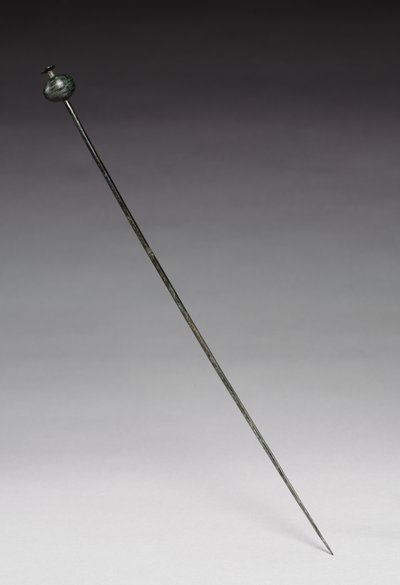 Gewandnadel, ca. 1400 v. Chr. (gegossene und geschmiedete Bronze) von Age Bronze