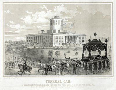 Leichenwagen von Präsident Abraham Lincoln passiert das State House in Columbus, 29. April, veröffentlicht 1865 von Albert Ruger