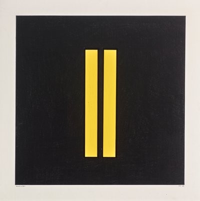Gelbe Säulen auf Schwarz, 2021 von Alex Dunn