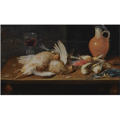 Ein Stillleben mit einem Rotkehlchen, einem Eisvogel, Rebhühnern und Singvögeln, alle auf einem Holztisch, zusammen mit einem Glas und einem irdenen Krug von Alexander Adriaenssen