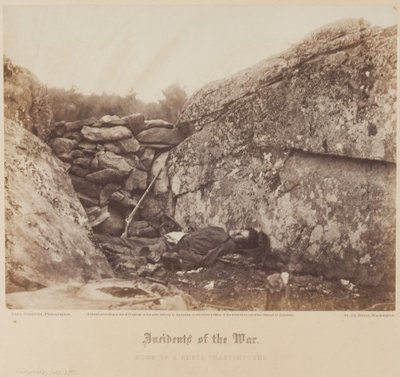Heim eines Rebellen-Scharfschützen, Gettysburg, Juli von Alexander Gardner