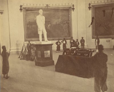 [Thaddeus Stevens aufgebahrt in der Rotunde des Kapitols in Washington] von Alexander Gardner