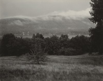 Lake George vom Hügel von Alfred Stieglitz