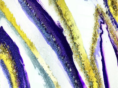 Lila Gold Glitzerfluss von Alyson Storms