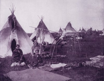 Ein Lager der Sioux-Indianer, Dakota (s/w Foto) von American Photographer (after)