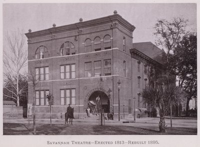 Savannah Theater, erbaut 1813, wiederaufgebaut 1895 (s/w Foto) von American Photographer (after)