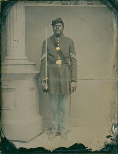 Henry F. Steward, Sergeant im 54. Massachusetts Freiwilligen-Infanterieregiment, 1863 (handkolorierte Viertelplatten-Ambrotypie) von American Photographer