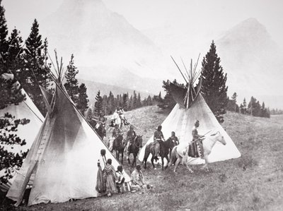 Indianer-Tipi-Lager, Montana, ca. 1900 von American Photographer