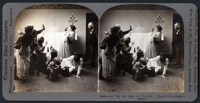Bei dem heiligen St. Patrick! Da ist Brannigans Geist (Stereograph) von American School