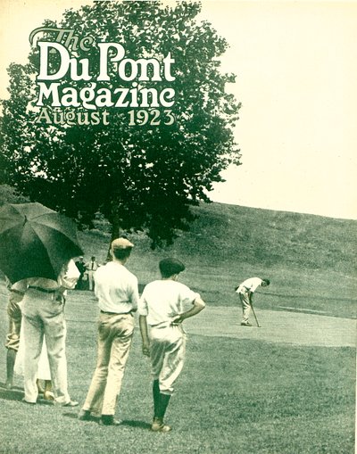 Golfen, Titelseite des DuPont Magazins, August 1923 von American School