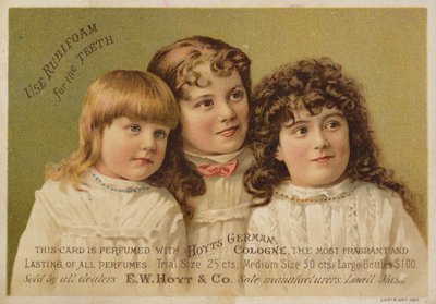Drei hübsche Mädchen von American School