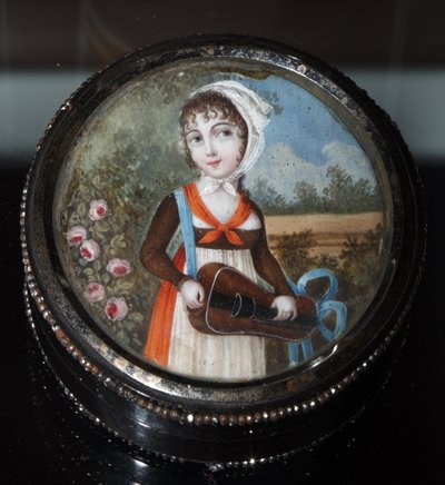 Porträt eines jungen Mädchens mit Drehleier, Aquarell anonym um 1800, Private Sammlung von Anonymous Anonymous