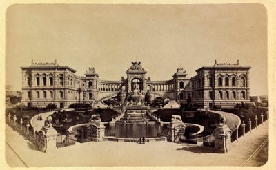 Die Stadt Marseille und ihre Umgebung um 1885-1890: Der Lonchamp-Palast (Museum der Schönen Künste) von Anonymous Anonymous