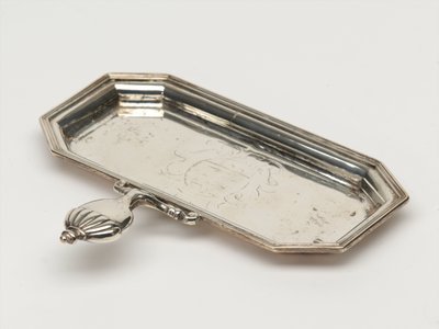 Kerzenlöscher-Tablett, Board of Ordnance, ca. 1696 von Anthony Nelme