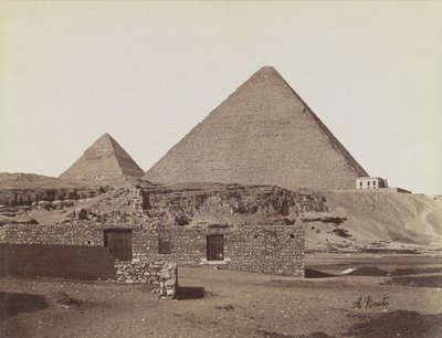 Pyramiden von Gizeh, Blick von Nordosten auf die Pyramiden von Chephren und Cheops von Antonio Beato
