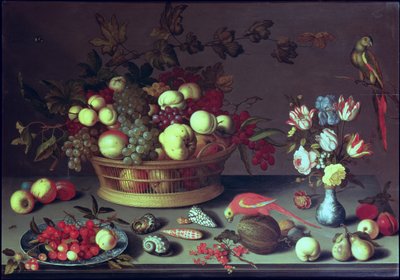 Ein Korb mit Trauben und anderem Obst von Balthasar van der Ast