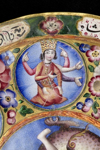 Gedeckter Schüssel, Untertasse und Löffel mit astrologischer Dekoration, frühes 19. Jahrhundert von Baqir