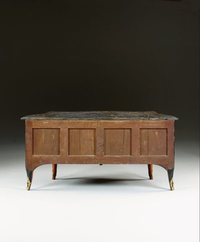 Louis XV Kommode, ca. 1740 von Bernard van Risamburgh
