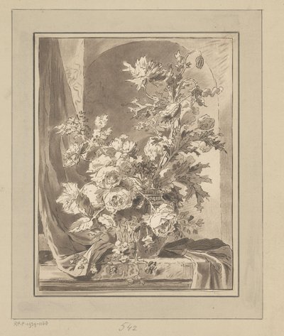 Vase mit Blumen vor einer Nische von Bernhard Schreuder