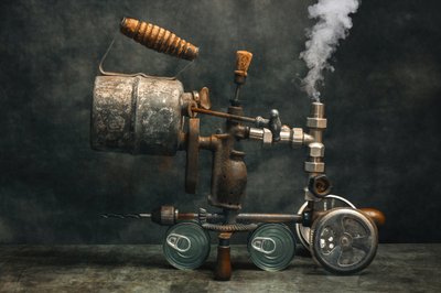 Verspielte Steampunk-Maschine von Brig Barkow