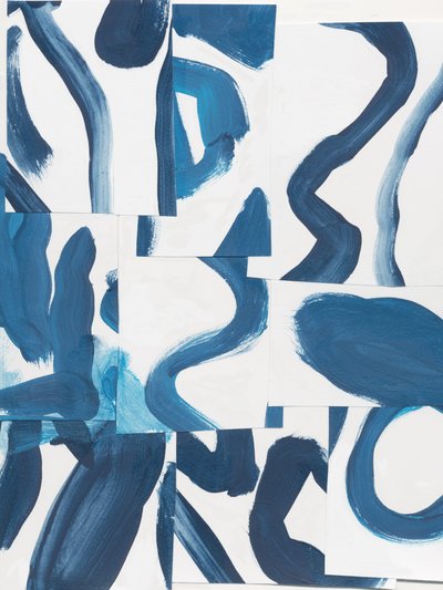 Dynamische Blaue Abstraktion von Bronwyn Baker