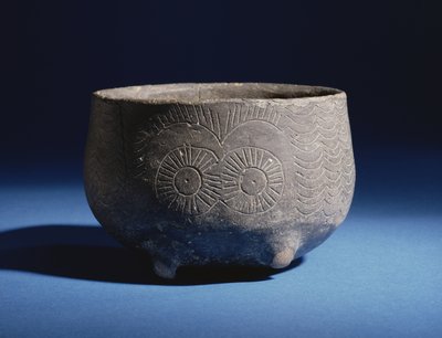 Schale mit eingeritzter Dekoration, die Hirsche darstellt, aus Los Millares, Spanien, Kupferzeit, um 2000 v. Chr. von Bronze Age