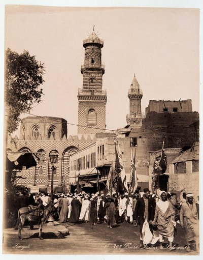 Fest auf den Straßen von Kairo - Fotografie der Zangali-Brüder, späte 19. Jahrhundert von Brothers Zangaki
