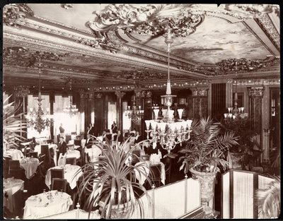 Ein Speisesaal im Hotel Savoy, ca. 1895-96 von Byron Company