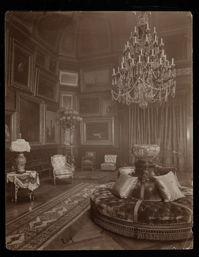 Die Residenz von Mrs. William Astor, 5th Avenue und 34th Street, New York, 1894 von Byron Company