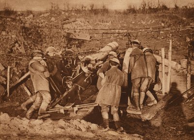 Kanadische Artillerie bringt eine Kanone in Stellung, Erster Weltkrieg von Canadian Photographer