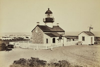 [Leuchtturm, in der Nähe von Monterey] von Carleton Watkins
