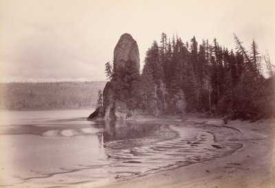[Rooster Rock - Columbia River] von Carleton Watkins