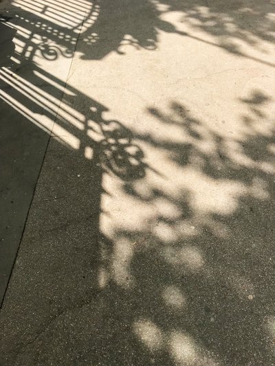 Komposition - Schatten, 2019 von Cécile Jamet