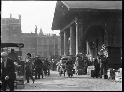 Covent Garden, City of Westminster, Greater London Authority, 1930er von Charles William Prickett