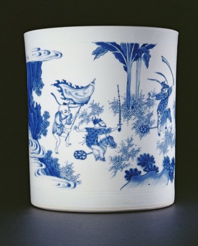 Blau-weißer Pinselhalter mit einer Dame und Jungen, die auf Steckenpferden spielen, Chongzheng, 1630-44 (Porzellan) von Chinese School