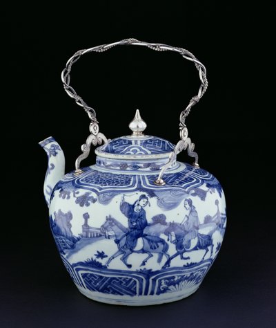 Chinesische Teekanne mit europäischem Griff, Übergangszeit, ca. 1640 (Porzellan mit Silber) von Chinese School