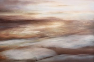 Warmer abstrakter Fluss von Christina Sillen