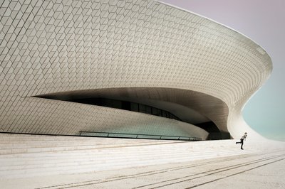 Weiße Architektonische Schwung von Christine von Diepenbroek