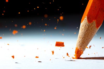 Oranger Bleistiftbruch von Christophe Kiciak