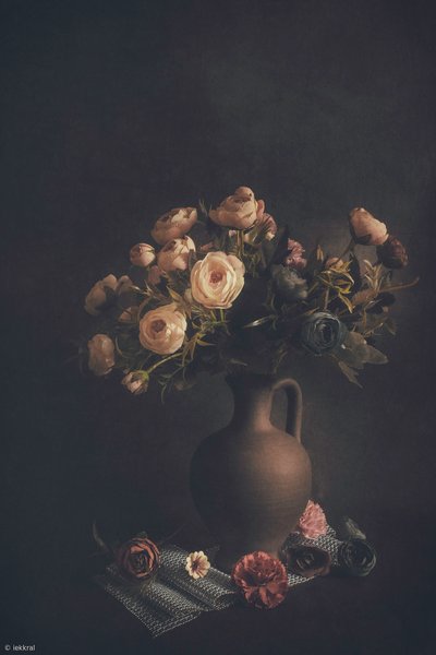  von Cicek Kiral