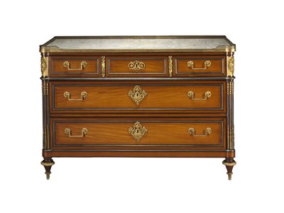 Kommode, Beschläge im Stil von Pierre Joseph Désiré Gouthière von Claude Charles Saunier