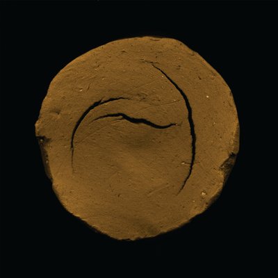 Rissige Erdform von Claudio Boczon
