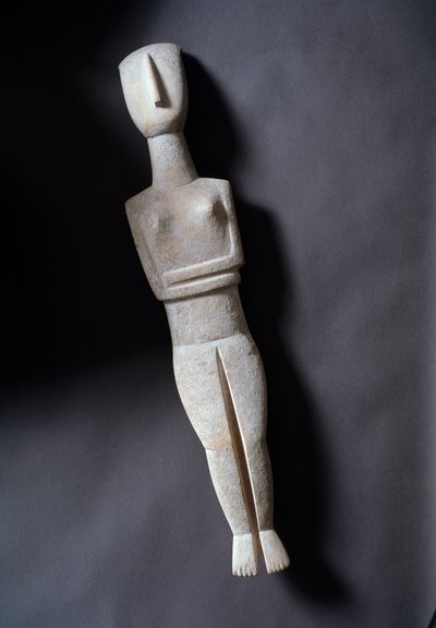 Weibliches Idol, schematische Figur, weißer Marmor mit Ocker-Einlagen, 3200-2000 v. Chr. von Cycladic Cycladic