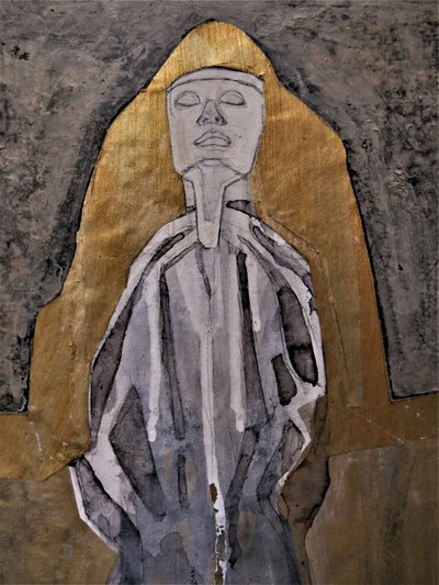 Goldene Meditative Figur von Doris Schmitz