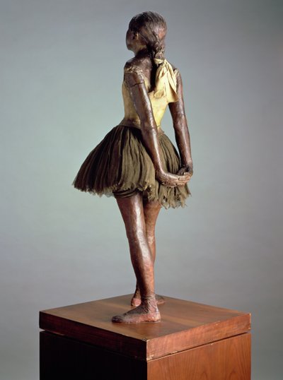 Kleine Tänzerin, 14 Jahre alt, von hinten gesehen von Edgar Degas