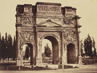 Orange. Arc Antique von Édouard Baldus