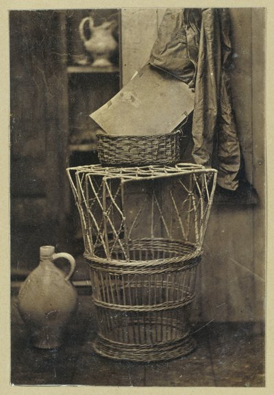 Stillleben mit Korb, Krug, Kanne und Portfolio von Eduard Isaac Asser