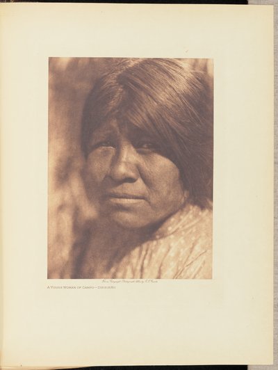 Eine junge Frau von Campo - Diegueño von Edward S. Curtis